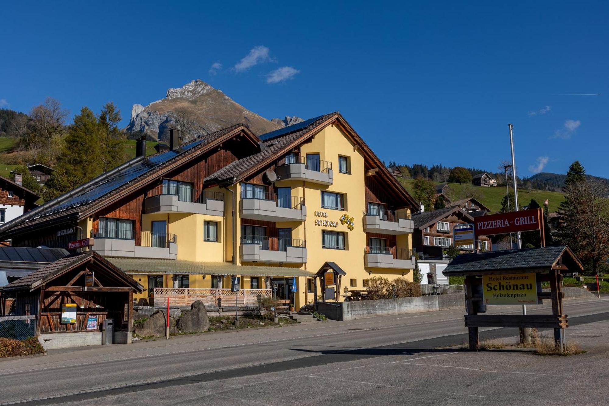 Hotel Restaurant Schoenau Wildhaus Exterior foto