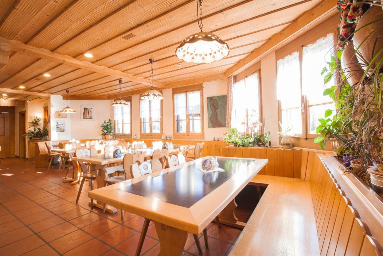 Hotel Restaurant Schoenau Wildhaus Exterior foto